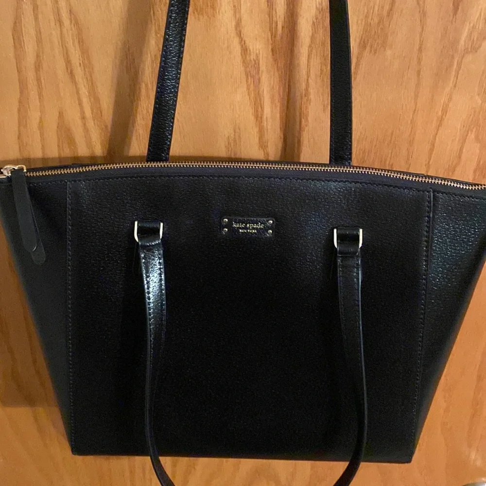 NWT Kate Spade Medium Shoulder Bag/Laptop Tote